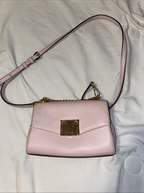 Micheal Kors Light Pink Crossbody Shoulder Bag with Gold Hardware